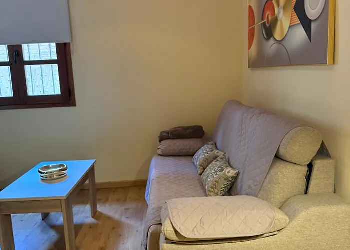 Lägenhet Acogedor Con Terraza, Casco Historico *