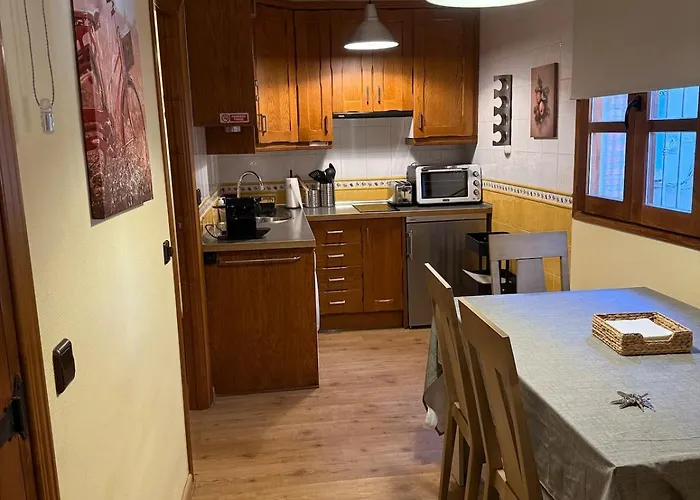 Acogedor Con Terraza, Casco Historico Lägenhet *